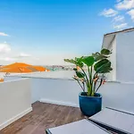 Promenade Townhouse- Roofterrace 3br Near Beaches Holiday home
