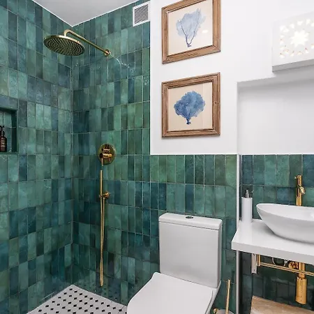 Дом отдыха Promenade Townhouse- Roofterrace 3br Near Beaches Портиман