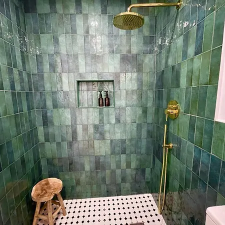 Vakantiehuis Promenade Townhouse- Roofterrace 3br Near Beaches