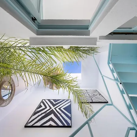 Vakantiehuis Promenade Townhouse- Roofterrace 3br Near Beaches *