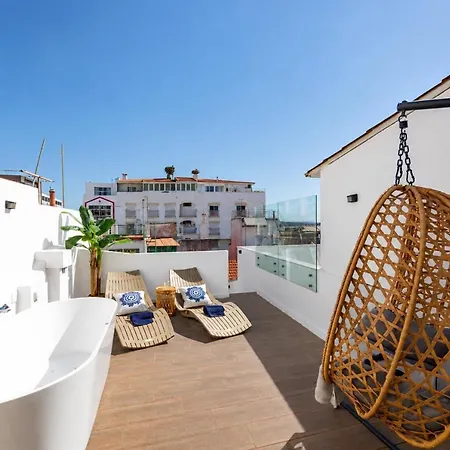 Promenade Townhouse- Roofterrace 3br Near Beaches Дом отдыха *
