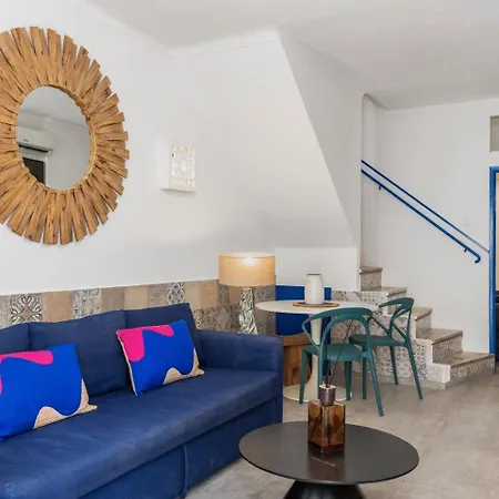 Дом отдыха Promenade Townhouse- Roofterrace 3br Near Beaches Портиман