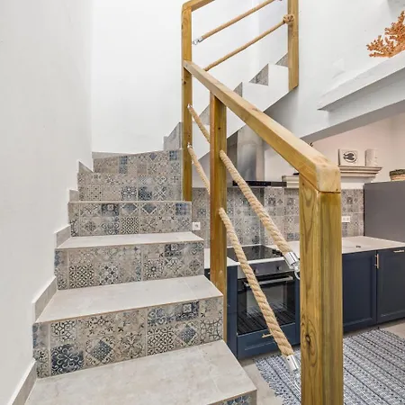 Дом отдыха Promenade Townhouse- Roofterrace 3br Near Beaches