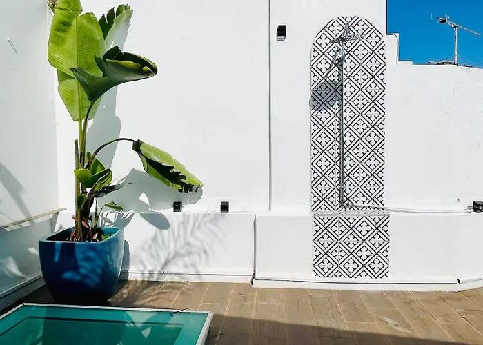 Casa vacanze Promenade Townhouse- Roofterrace 3br Near Beaches Portimão