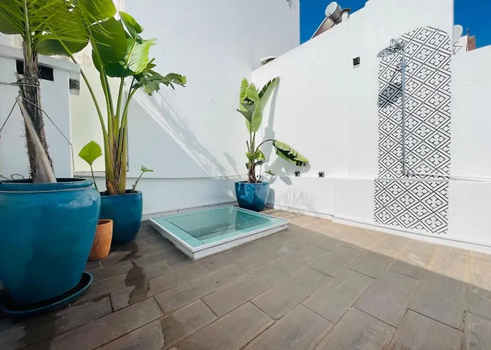 Promenade Townhouse- Roofterrace 3br Near Beaches